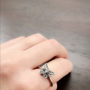 Pandora ring